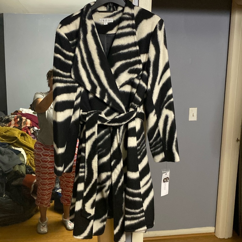 Via Spiga zebra print wrap coat with belt new with tags